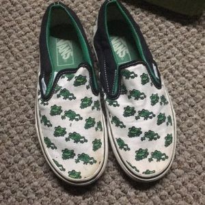 vans slip on frog